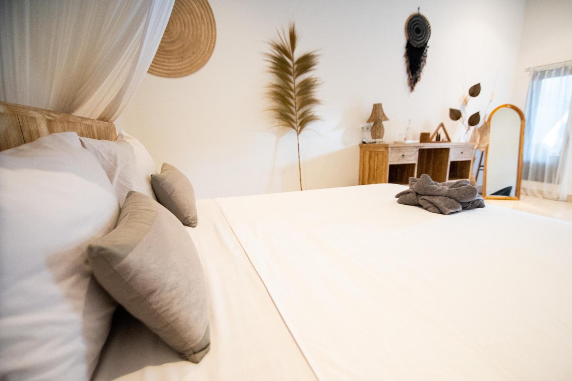 Rumah Singa - Holistic Healing Retreat Гили-Эйр Экстерьер фото
